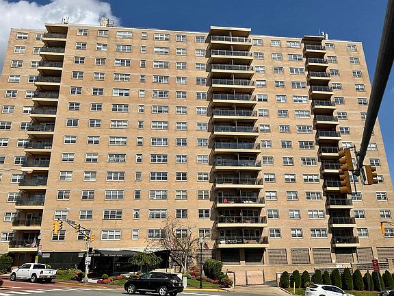 3rd image of 7100 Boulevard #14-D
