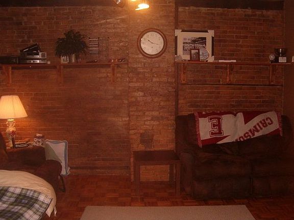 2nd image of 45 Mystic St
