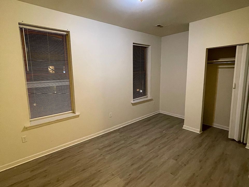 2nd image of 1724 W Diamond St #3