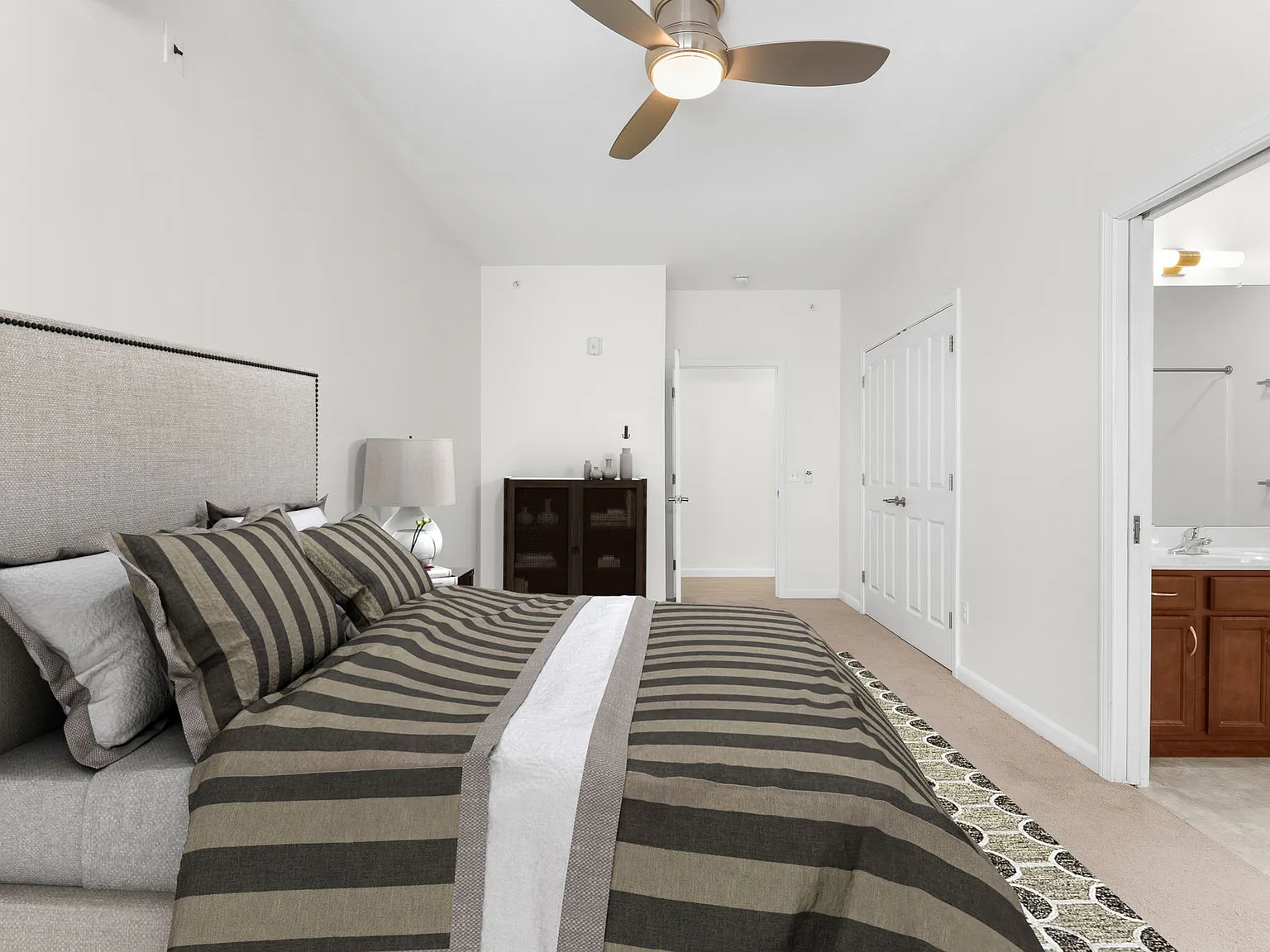 Packard Lofts — Photo 4