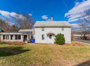 637 Hopmeadow St, Simsbury, CT 06070