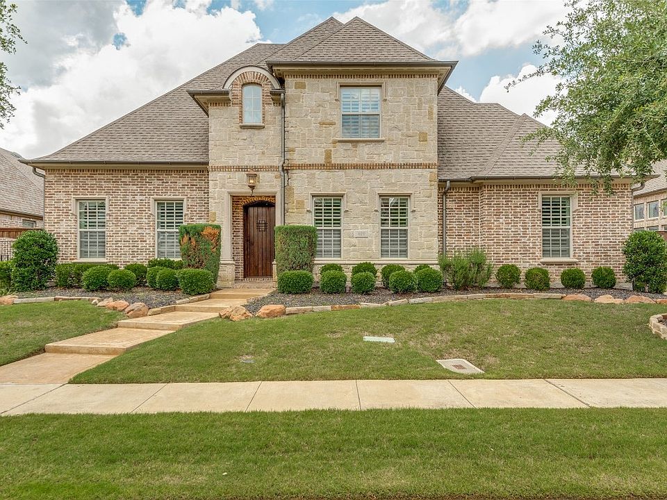 1st image of 619 Fountainview Dr