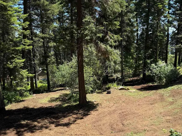 1204 Porcupine Rd, Cascade, ID 83611