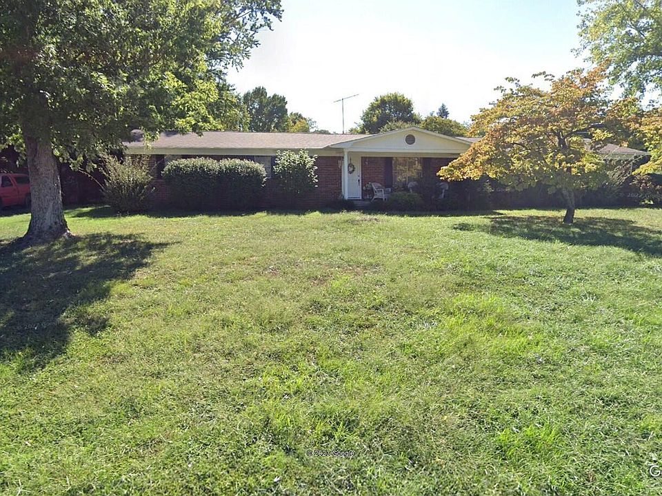 1st image of 3602 Bowman Circle Dr NE