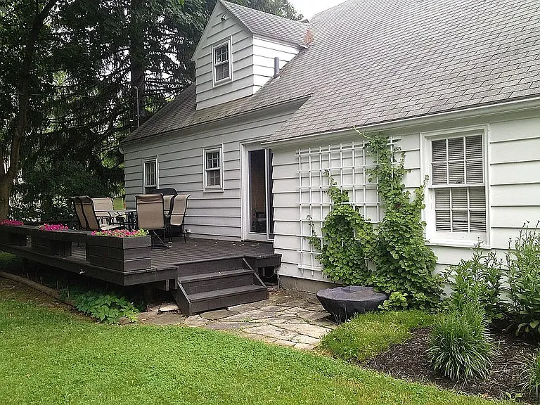129 Orvilton Dr — Photo 2