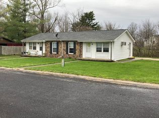 601 S Bussell Ct, Glasford, IL 61533