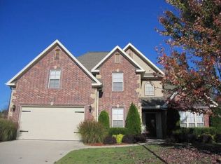 2401 S 17th St, Rogers, AR 72758