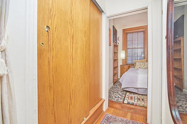 Rented by Streetwise NYC LLC | media 28