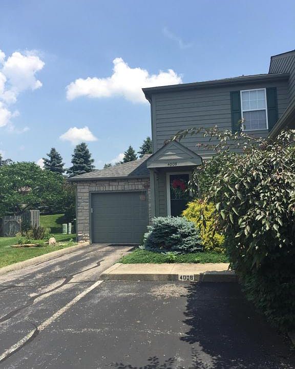 1st image of 4008 Parkcove Dr