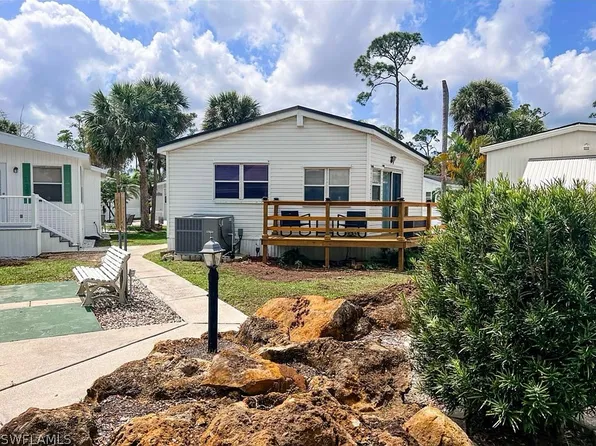 10802 Bonapartes Gull, Estero, FL 33928