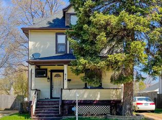 814 18th St, North Chicago, IL