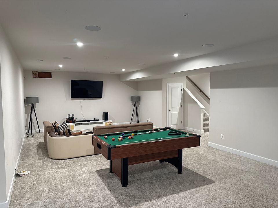 1st image of 12505 Marlboro Pointe Dr #Basement