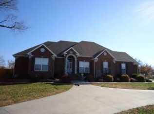 2444 S County Ln #124, Carthage, MO 64836
