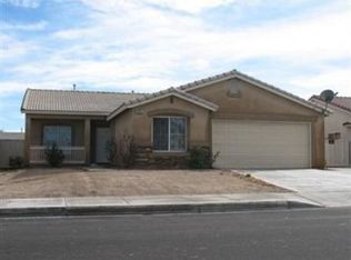 13523 Fox Point Rd, Victorville, CA 92392