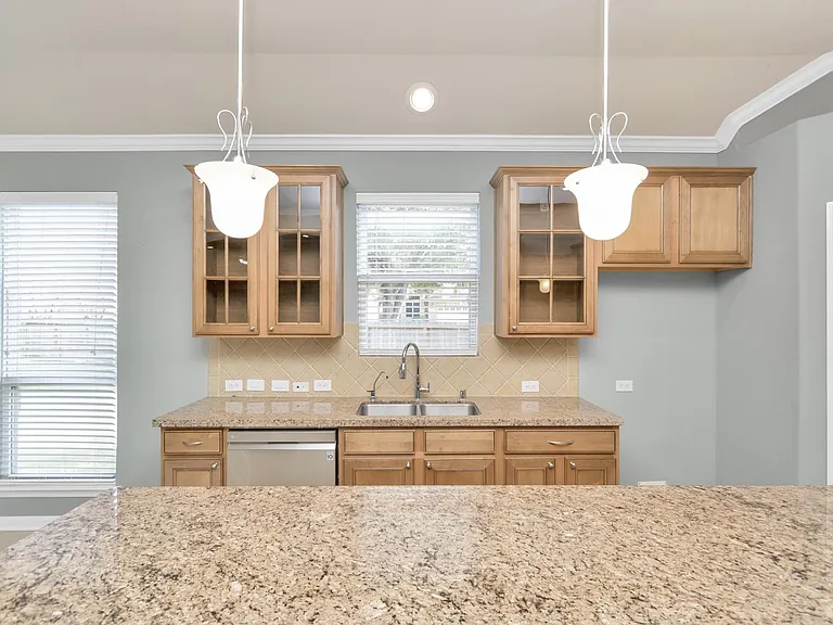 6630 Larocke Trl — Photo 25