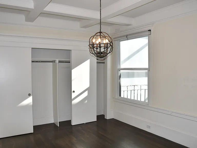 1625 Larkin St #F — Photo 10