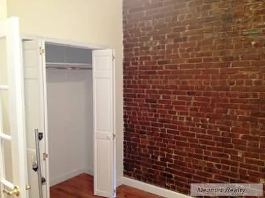 Rented by Magnum Realty Holdings, LLC | media 12