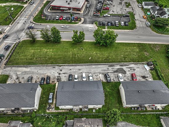 4th image of 436 Big Hill Ave