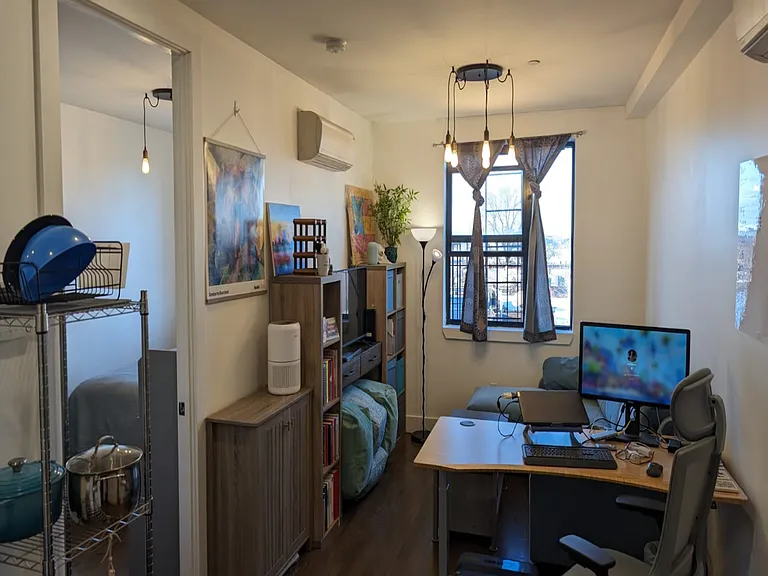 2077A Fulton St #5B — Photo 2