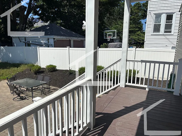 32 Matchett St #1B — Photo 9