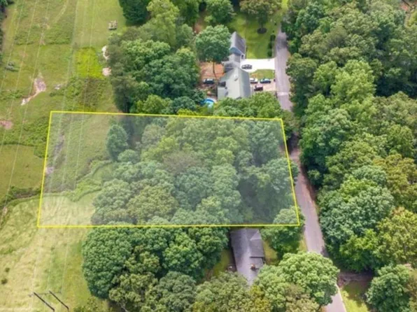 0 Willow Gate Trce, Auburn, GA 30011