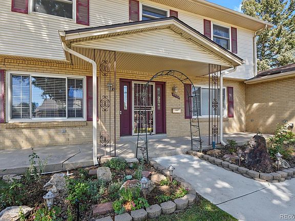 2nd image of 9993 Appletree Place