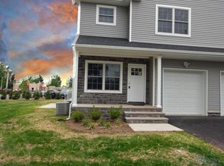 631 Union Ave, Middlesex, NJ 08846