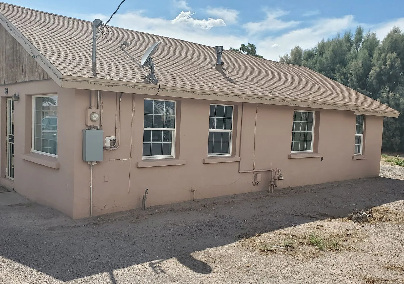 2 bedroom, 1 bath Home! — Photo 3