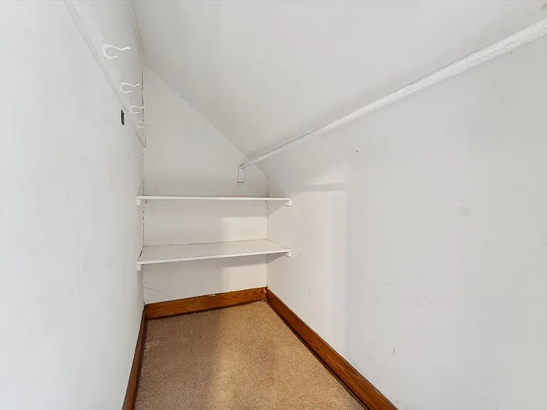 13108 Cedar Rd Cleveland Heights Oh 44118 — Photo 35