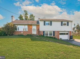 311 Willowbrook Rd, Horsham, PA 19044
