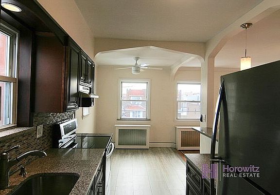4th image of 47-17 28th Ave #2