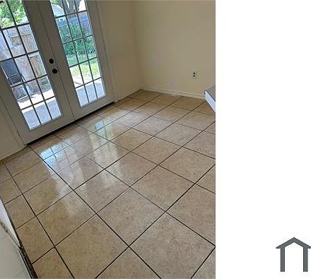 5th image of 2303 Forestbrook Dr