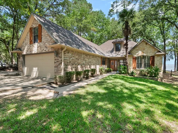 122 June Blvd, Streetman, TX 75859