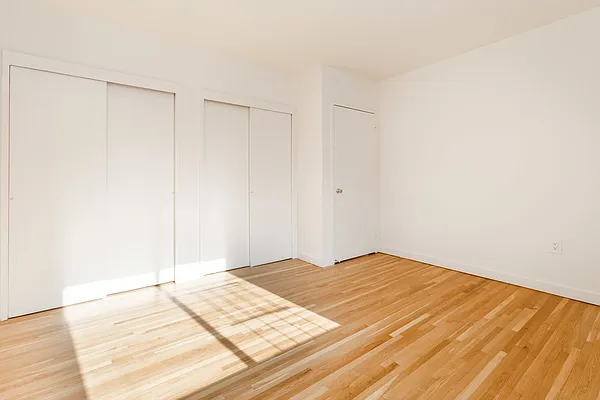 Rented by MNS | media 12