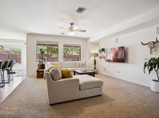 9225 S Summer Breeze Ln, Tucson, AZ 85756