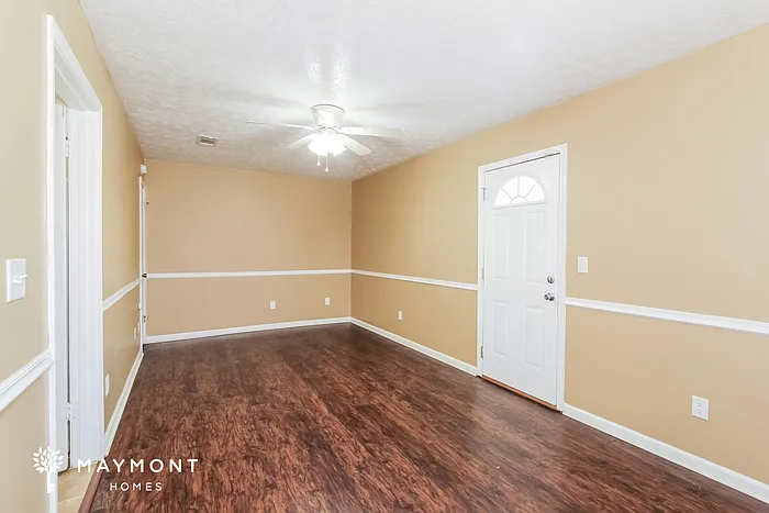 913 Mister Lake Ct — Photo 5
