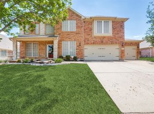 2471 Somervell Trl, Grand Prairie, TX 75052