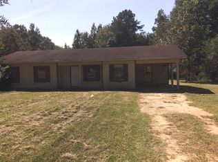718 Trace Rd, Laurel, MS 39443