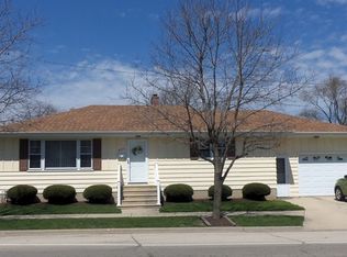 425 Ingalls Ave, Joliet, IL 60435