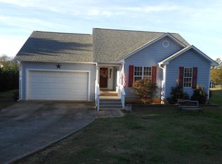 823 McEntire Cir, Chatsworth, GA 30705