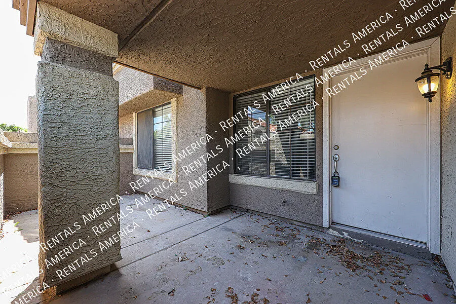 1905 E University Dr #F121