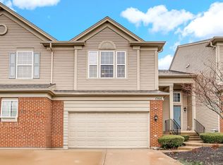 1564 Yellowstone Dr, Streamwood, IL 60107