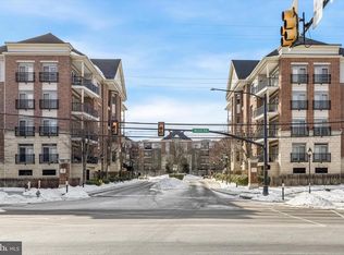 Huntingdon Place, Huntingdon Valley, PA 19006