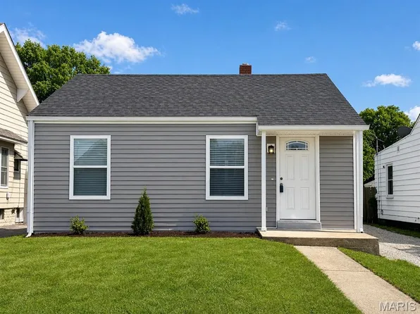 2864 Washington Ave, Granite City, IL 62040