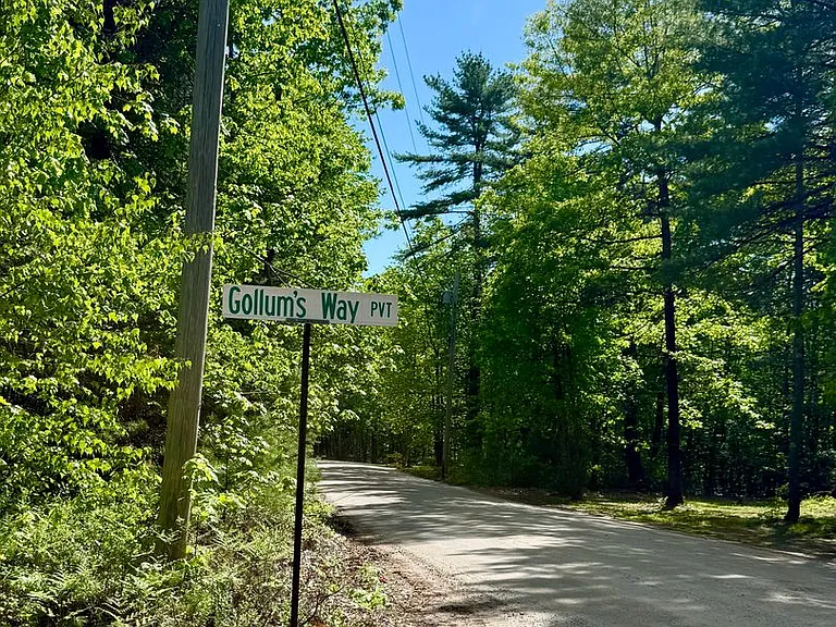 7 Gollums Way — Photo 52