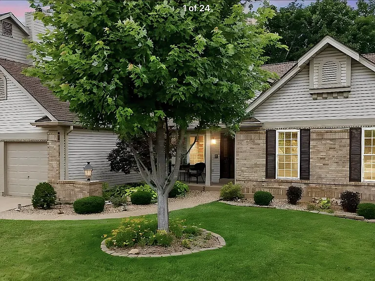 1307 Norwood Hills Dr — Photo 1
