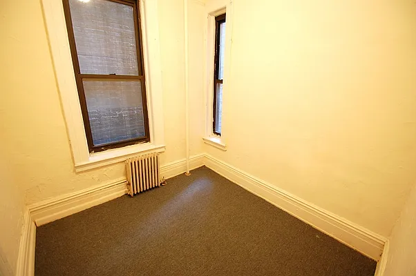 Rented by Bold New York | media 33