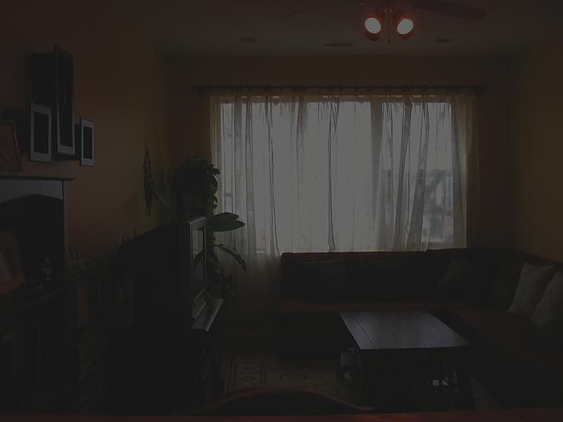 1st image of 3917 W Ainslie St #1