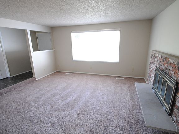 3rd image of 11603 78th Ave E