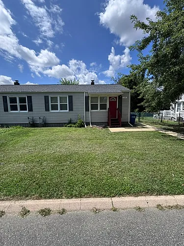 19 Liberty St Photo 1